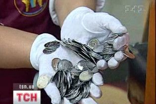 Виробництво однієї української копійки коштує два центи