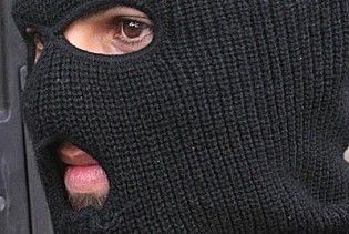У Львові люди в масках переламали ніс соціалісту, який повертався з Пагорба Слави