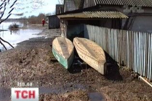 Через паводки Волинь на межі евакуації