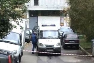 Московська бабуся викинула з 17-го поверху півторарічну онуку