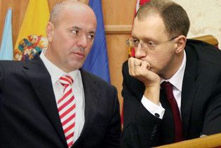 Ратушняк звинуватив оточення Яценюка в педофілії
