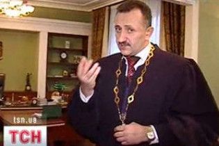 Екс-суддя Зварич вимагає порушити справи проти заступників генпрокурора