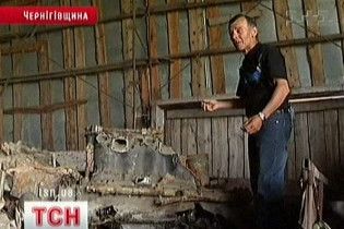 Фермер із Чернігівщини знайшов у болоті два військові літаки