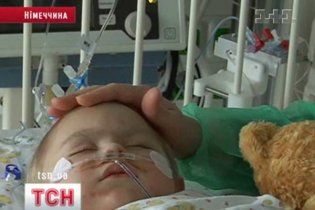 Допоможіть врятувати життя маленькому Максимкові