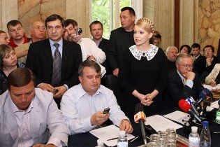 Опозиційні сили створили Комітет захисту України