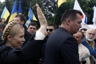 Опозиція пішла з-під стін Верховної ради