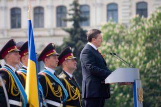 Янукович запропонував Раді пустити в Україну іноземних військових