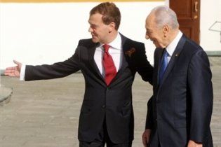 Російські прикордонники в аеропорту принизили президента Ізраїлю