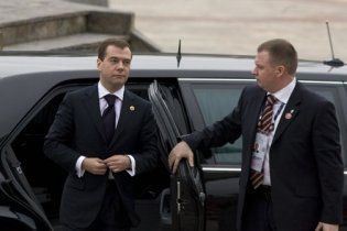 До Києва прибуває Мєдвєдєв: програма візиту