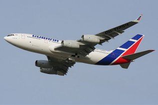Літак з російською делегацією під час рейсу до Польщі потрапив у повітряну яму