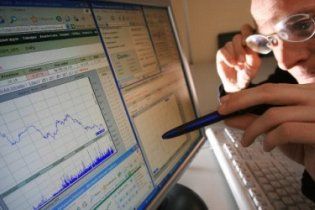 Український фондовий ринок обвалився: інвестори в паніці