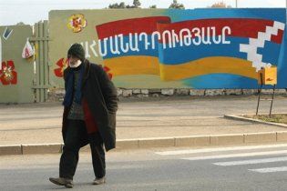Вірменія не захотіла визнавати незалежність Карабаху