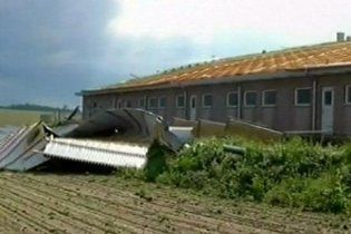 Торнадо й урагани обрушилися на Бранденбург і Саксонію: загинула дитина