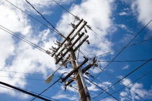 Через негоду 335 населених пунктів України залишилися без світла