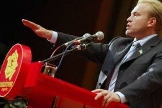 Небанківські фінансові асоціації висловили недовіру голові Держфінпослуг Волзі