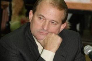 Медведчук пожаловался на Наливайченко суду