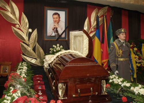 Похорон Євгена Кушнарьова