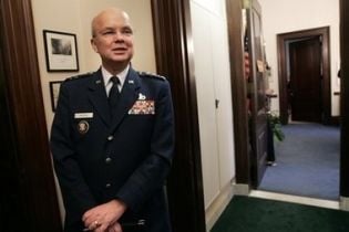 ЦРУ: бен Ладен відійшов від керівництва "Аль-Каїдою"