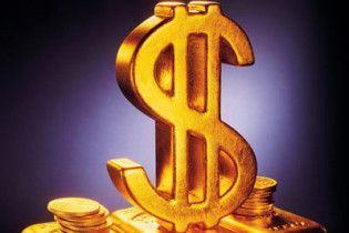 Нацбанк офіційно знизив курс гривні до 5,01 грн./дол.