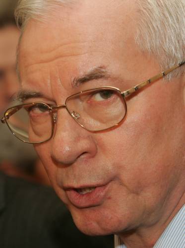 Микола Азаров
