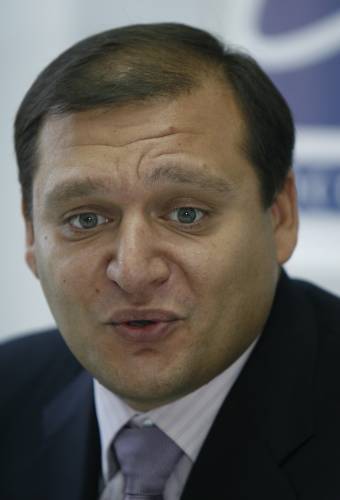 Михайло Добкін