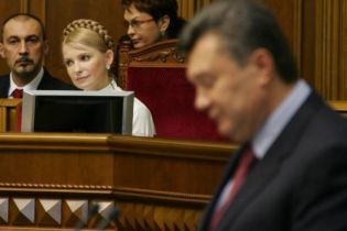 Тимошенко говорит, что готова на коалицию с Януковичом