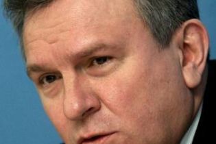 "Единый центр" хочет идти на выборы отдельно