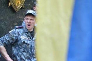 В Хмельницкой области поймали двух милиционеров - шантажистов (видео)