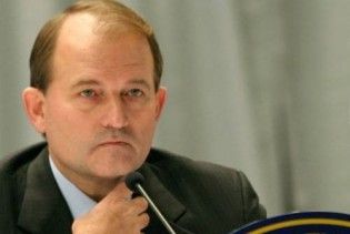 Медведчук стверджує, що СБУ "вішає" на нього отруєння Ющенка