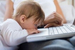 Через ревнощі до дружини англієць задушив дітей комп’ютерним кабелем