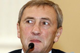 Черновецький "здере сім шкур" з політичних партій