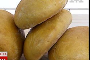 На Буковине торгуют гуманитарной мукой (видео)