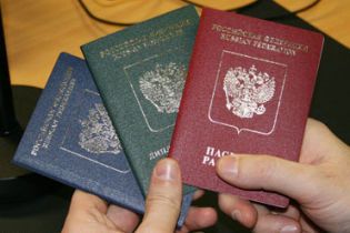 Росія введе електронні паспорти для мігрантів з СНД