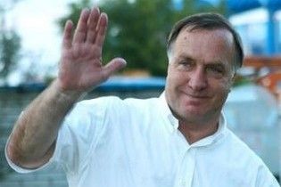 Адвокаат будет получать в сборной России 12 миллионов евро в год