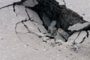 Воронка в центрі Одеси