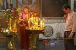 На Донбасі моляться проти кризи