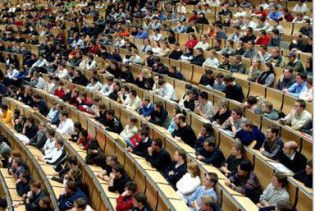 Міносвіти змінило держзамовлення: юристів у педвузах більше не буде