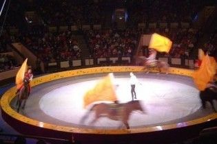 Українські циркачі не мають грошей, щоб повернутися з гастролей до України
