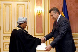 Янукович прийняв вірчі грамоти від послів семи держав