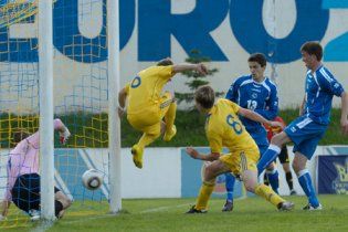 Україна розгромила боснійців в еліт-раунді Євро-2010