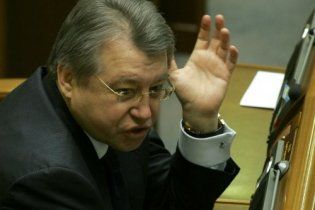 Черкасский губернатор тянет священников в список Партии регионов
