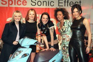 Spice Girls планируют выпустить альбом с неизвестными песнями