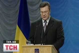 Виступ Януковича посилено охороняли через повідомлення про теракт