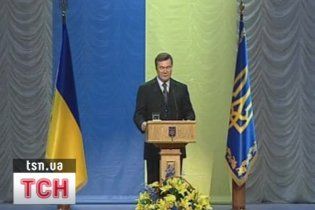 Янукович подпишет декларацию о партнерстве с Россией