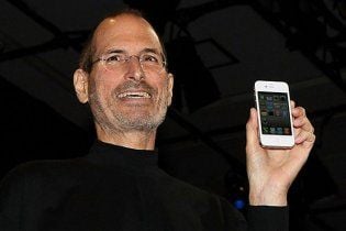 Apple выпустит "iPhone для бедных"