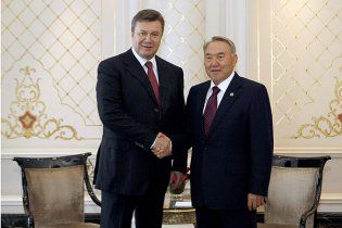 Назарбаєв відвідає Київ 14 вересня
