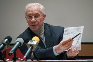 Розпочався збір підписів проти Податкового кодексу Азарова