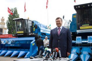 Янукович збирається переглянути бюджет