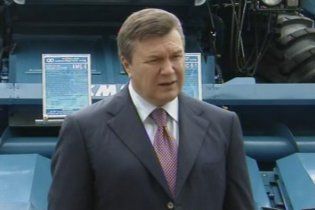 Янукович планує місцеві вибори після збору врожаю й за новою системою
