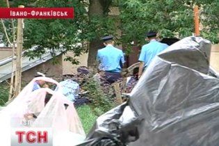В Івано-Франківську знайшли двох мертвих немовлят на смітнику